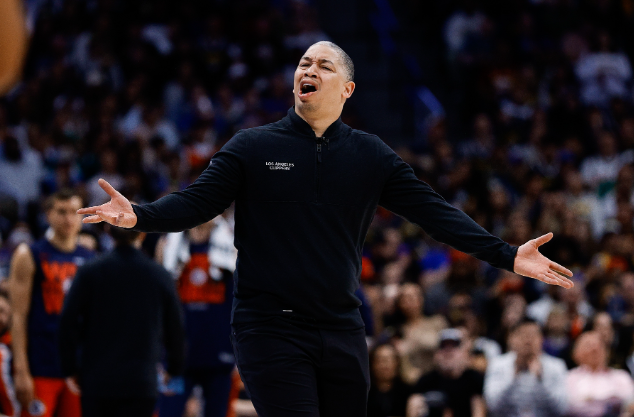 快船二连败 卢帅：阵容评估需等核心归位