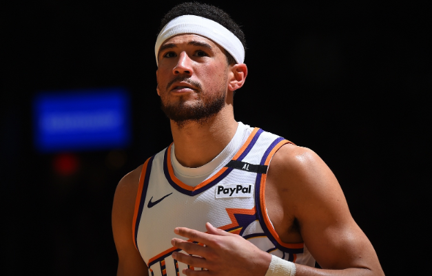 布克谈一人一城：感库里羁绊 敬传奇忠诚