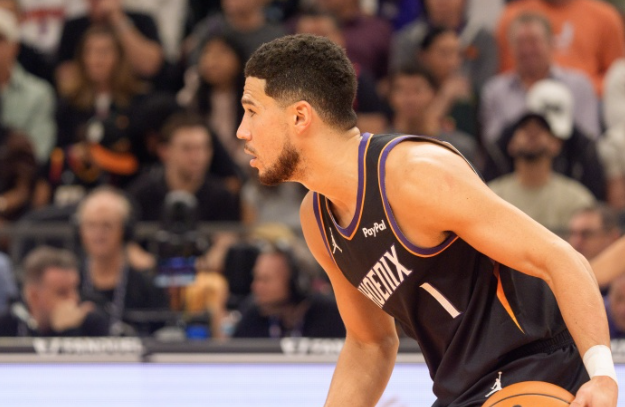 布克空砍 38 分 坦言未执行计划致失利