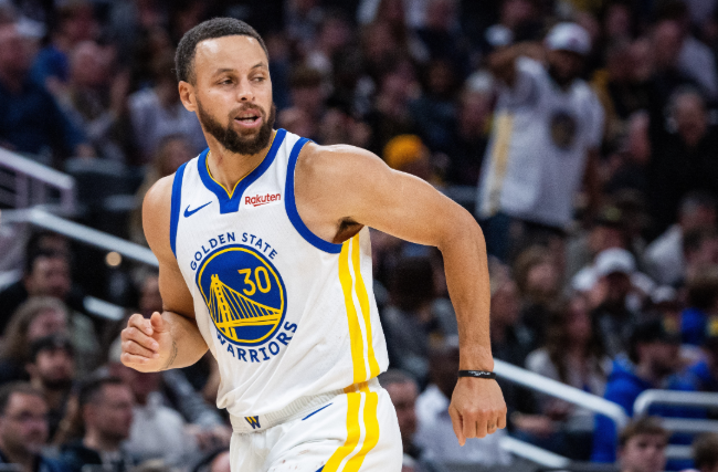 库里症状加重缺战国王 勇士盼其尽快康复