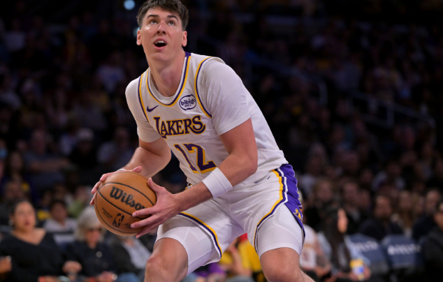 拉拉维亚：湖人首发未控基调 致开局溃败