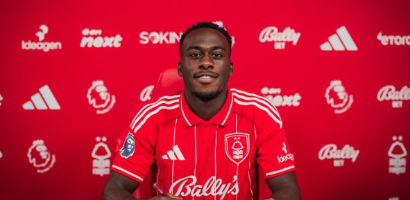 锋线告急！罗马锁定齐尔克泽与卡利穆恩多