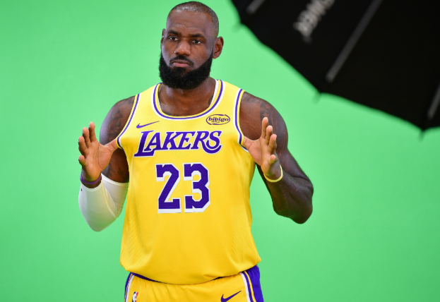 湖人冲冠再添强心剂 詹姆斯下放 G 联盟备战复出