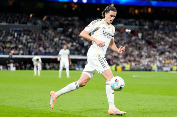 曼联引援争议：放走未来巨星的代价