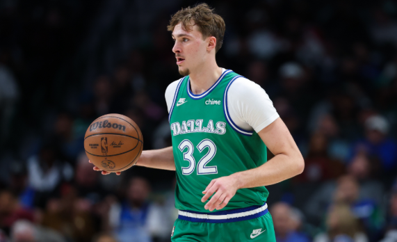 名记盛赞弗拉格：处境神似新秀詹姆斯