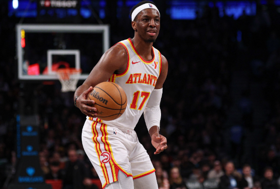 32+11+8记三分！奥孔武跻身历史殿堂