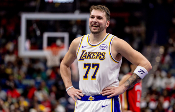 巨星的短板：东契奇的防守必修课