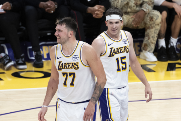 防守短板成隐患，湖人季后赛前路堪忧