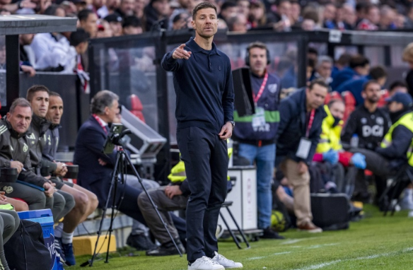 轮换隐忧浮现：皇马的连胜代价