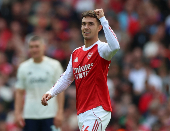 绿茵智者：苏维门迪的双域传奇