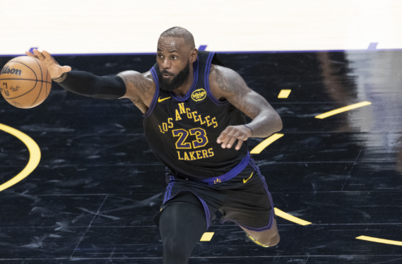 詹皇队友数升至历史第六：传奇背后的联盟注脚