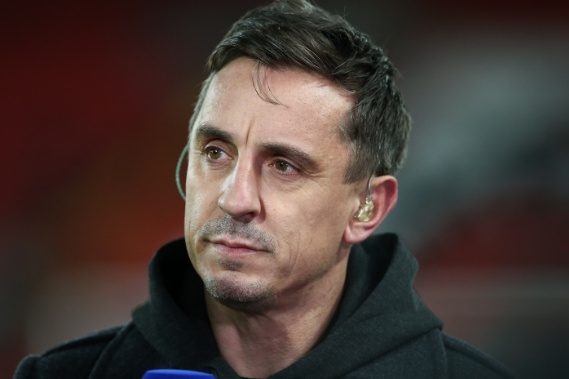 从“驱逐”到“需要”：内维尔的经纪人态度反转记