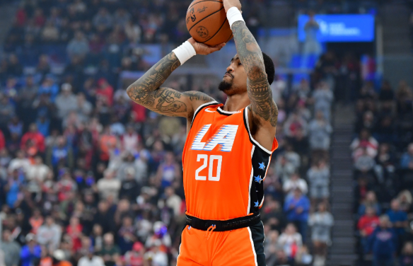 快船国王商讨重磅交易 德罗赞科林斯成筹码