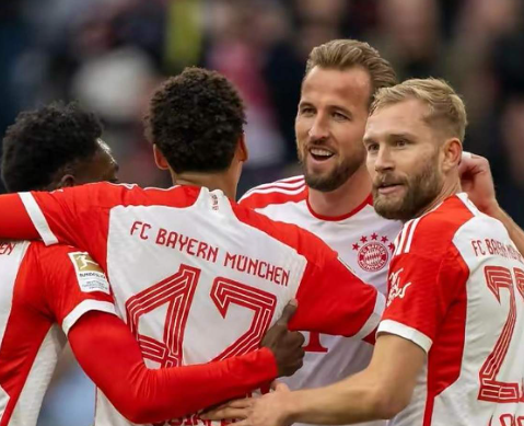 欧冠烽火中，拜仁慕尼黑奏响狂想曲