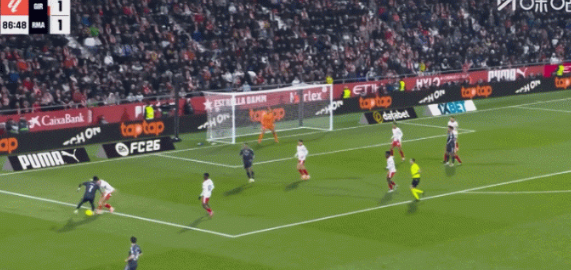 皇马1-1赫罗纳 维尼修斯争议倒地引热议