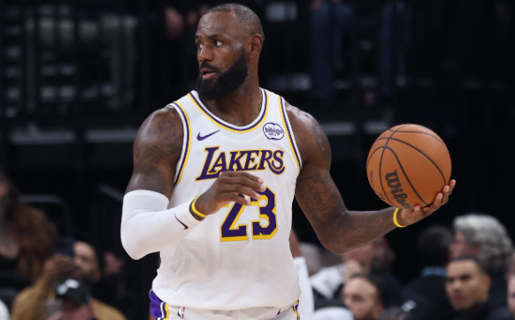 杨毅评NBA近30年前五：库里稳压科比？