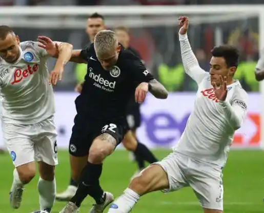 法兰克福：欧冠赛场的“过山车”之旅