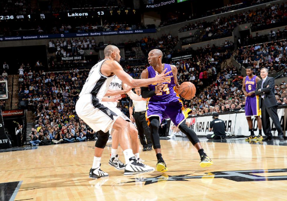 历史排名引热议 邓肯科比谁更胜一筹