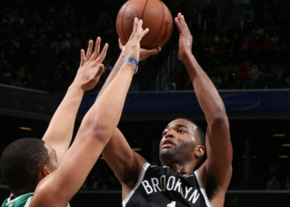 伤病潮下的逆袭战：篮网主场能否终结鹈鹕颓势？