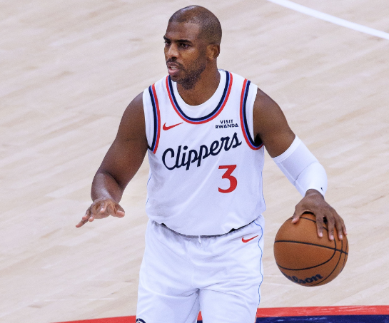 保罗加盟湖人成泡影，传奇生涯或落幕