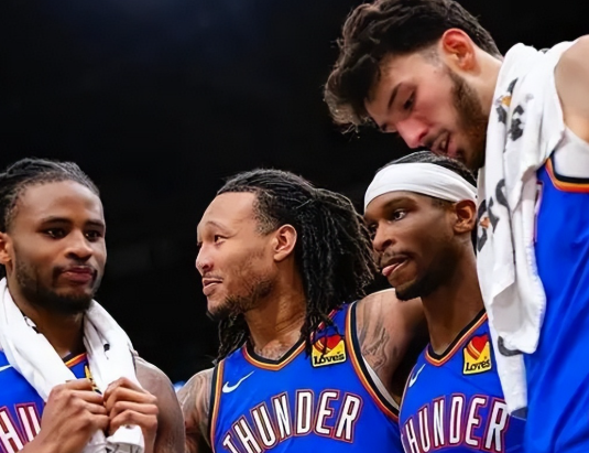 雷霆风暴：席卷联盟的冠军征途