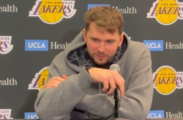 三双献礼新生女 东契奇率湖人险胜