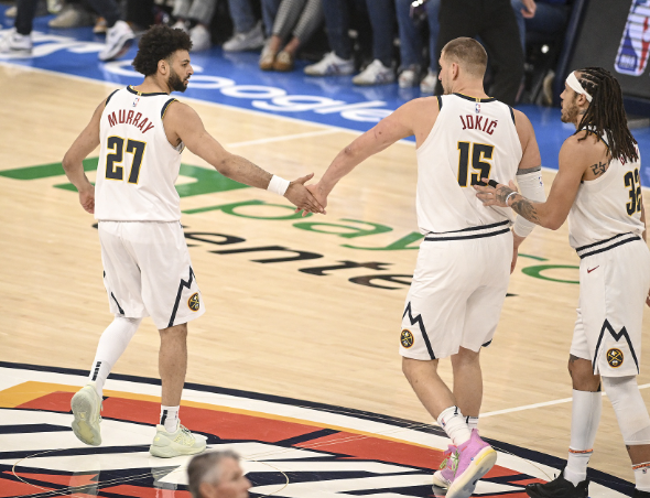 历史第四队！掘金三巨头齐轰50+