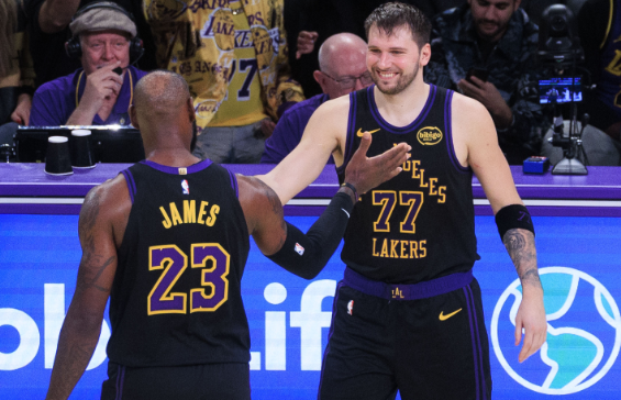 艾顿：有詹卢在，争冠信念每天都在