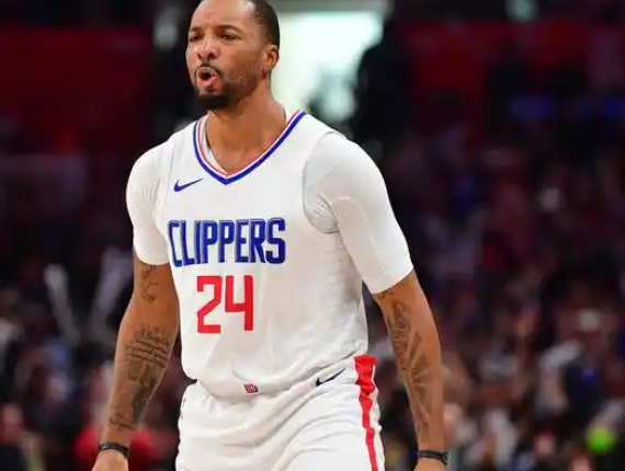 快船沉浮：老龄战舰的困局与挣扎