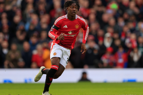 那不勒斯总监：硬仗当前，团结为先