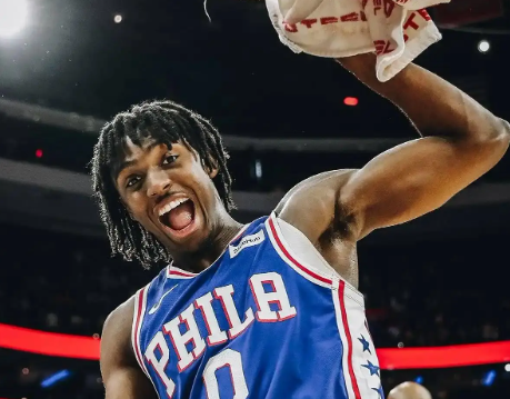 费城76人：逆境中绽放的坚韧之花