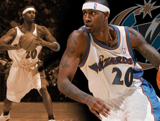 奇才：困境中挣扎的篮球之旅