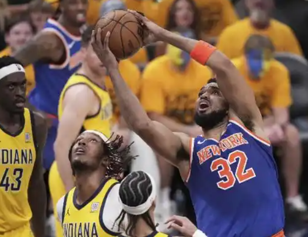 尼克斯：从逆境中崛起，书写东部新传奇