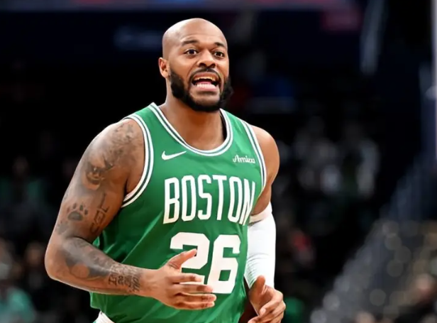 绿衫军凯尔特人：逆境中绽放的争冠之光