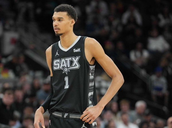 马刺：青春风暴席卷联盟，复兴之路势不可挡