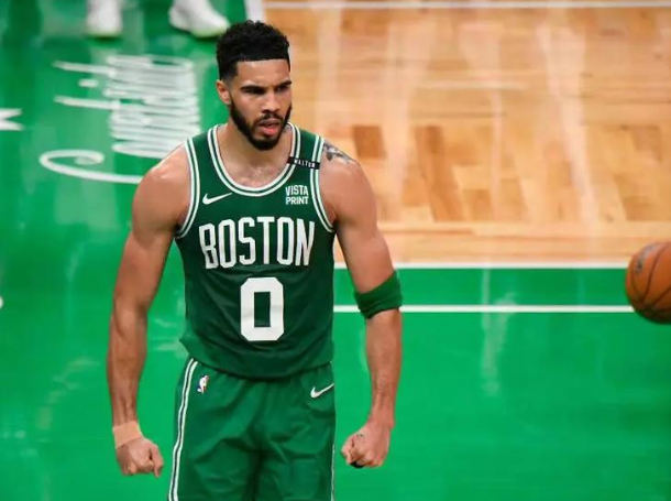 绿军征程：在伤病与重建中寻找新生