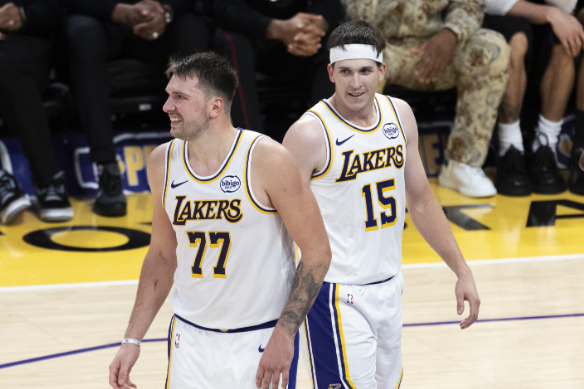 湖人锚定青年军 3D球员成引援关键