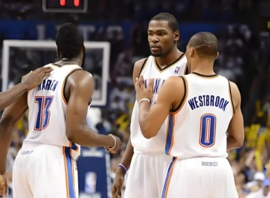 雷霆铁骑踏碎快船防线？西区榜首战暗藏三大悬念