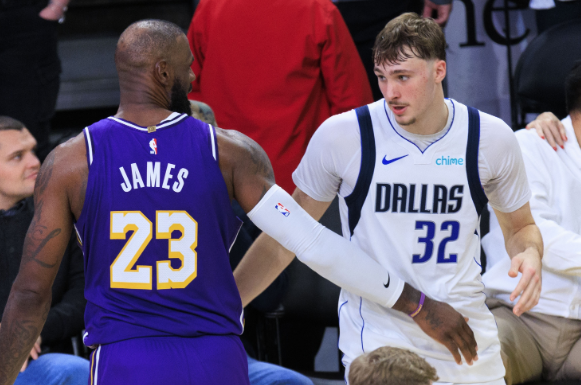 18岁42分创历史，弗拉格书写新传奇