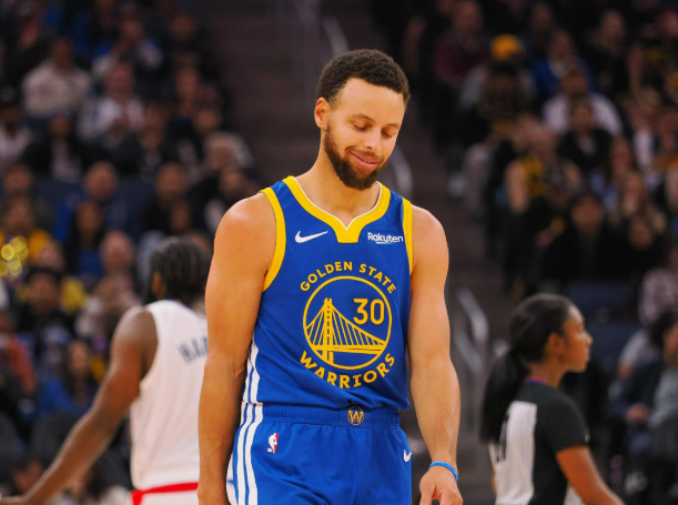 勇士：在磨砺中重铸冠军之魂