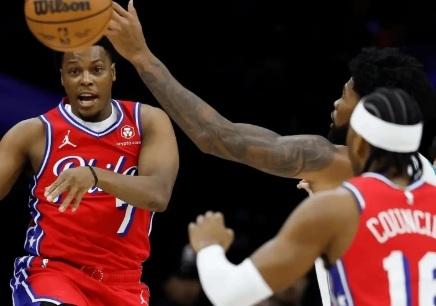 麦迪逊花园的攻防暗战：尼克斯铁血防线能否压制76人双核反扑？