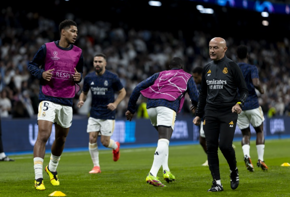 皇马的纠结:功勋体能师闲置与伤病潮困局