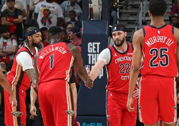 鹈鹕“青春风暴”能否掀翻火箭“复仇战舰”？