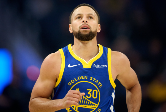 逆生长传奇！库里30+40+次数超乔丹