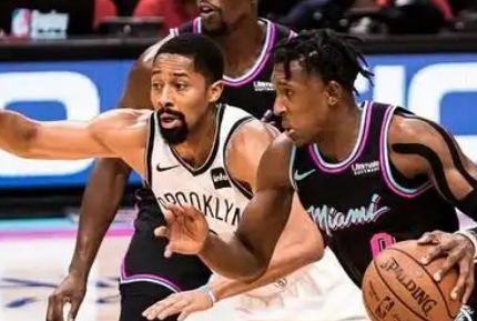 伤兵满营VS状态低迷：篮网热火谁能破局？