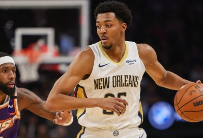 伤兵潮下的攻防博弈：鹈鹕主场能否终结步行者反扑？