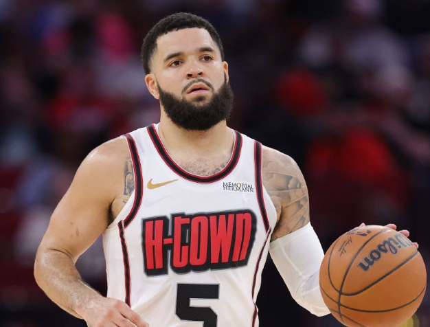 火箭：破茧成蝶，赛场绽放新光芒