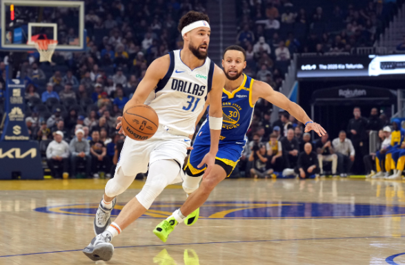 克莱半场封神创纪录 5记三分超哈登登历史第三