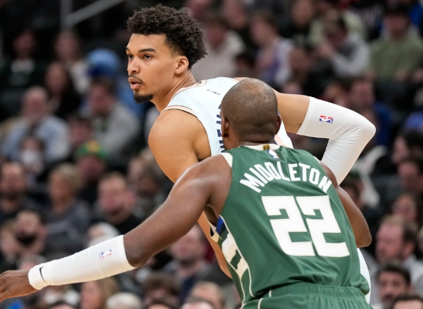 马刺：银黑风暴席卷联盟的复兴之路