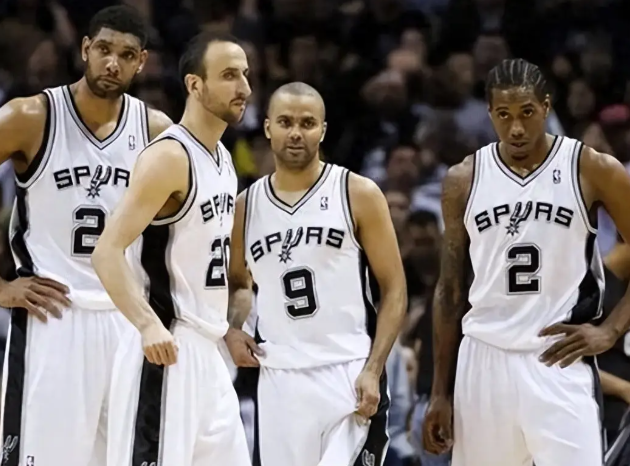 马刺：逆袭风暴中的铁血新军